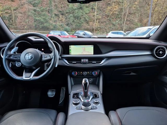 Alfa Romeo Stelvio Q4