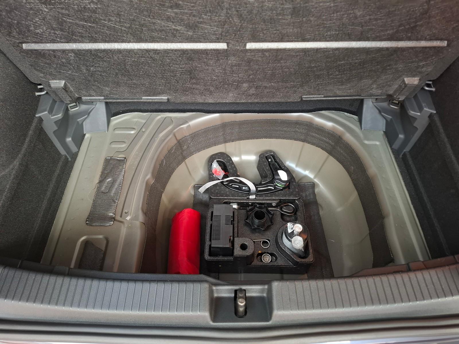 Volkswagen T-Cross 1.0 TSI IQ.Drive Style