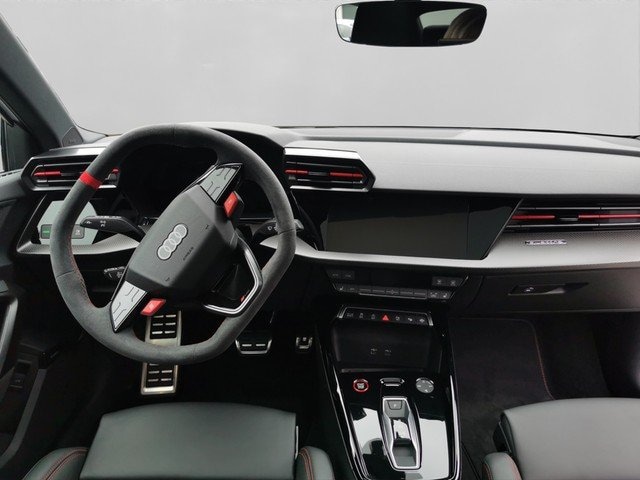 Audi RS3 Quattro S-Tronic Sedan