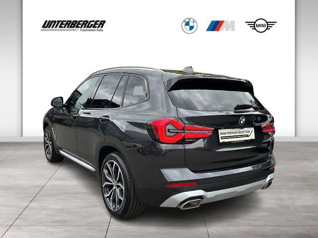 BMW X3 xDrive30i