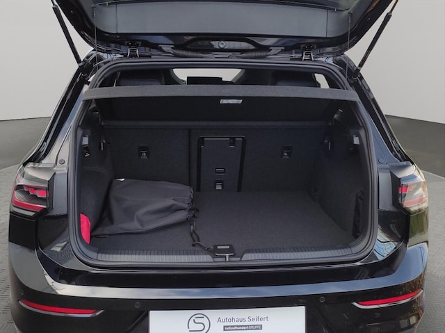 Volkswagen Golf DSG GTE eHybrid