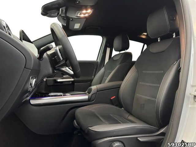 Mercedes-Benz GLA 200 AMG Line