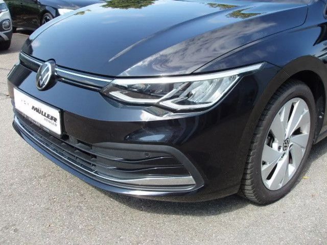 Volkswagen Golf Active 1,5 TSI 6-Gang LED/NAVI//AHK