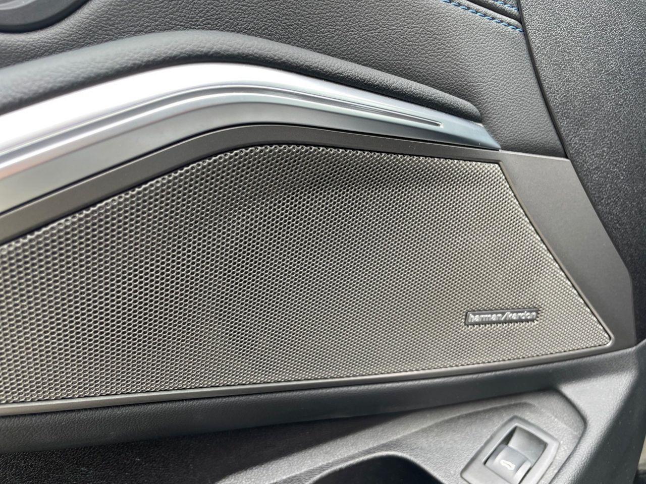 BMW 330 330i Sedan xDrive