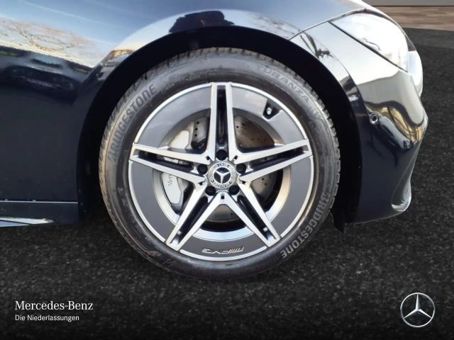 Mercedes-Benz C 180 AMG Line Sedan