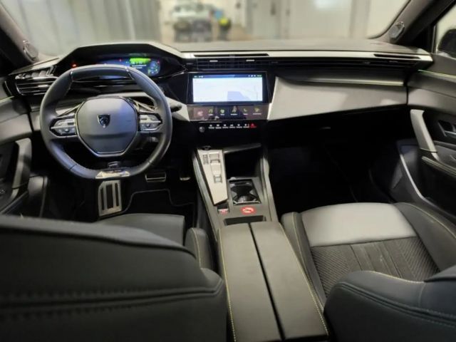 Peugeot 408 GT-Line Hybrid