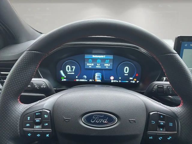 Ford Focus ST Line Wagon