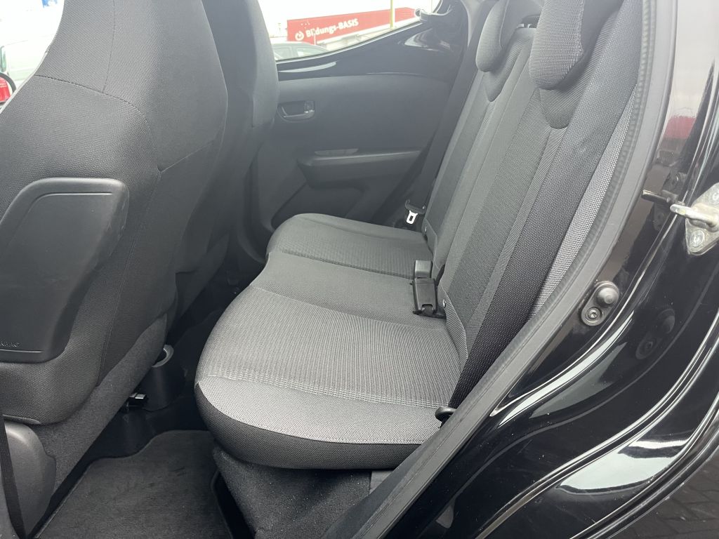 Toyota Aygo 5-deurs Play X-play