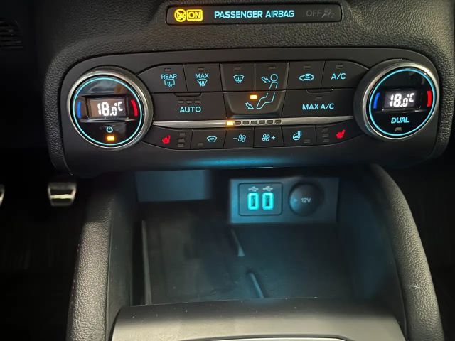 Ford Focus ST Line Wagon