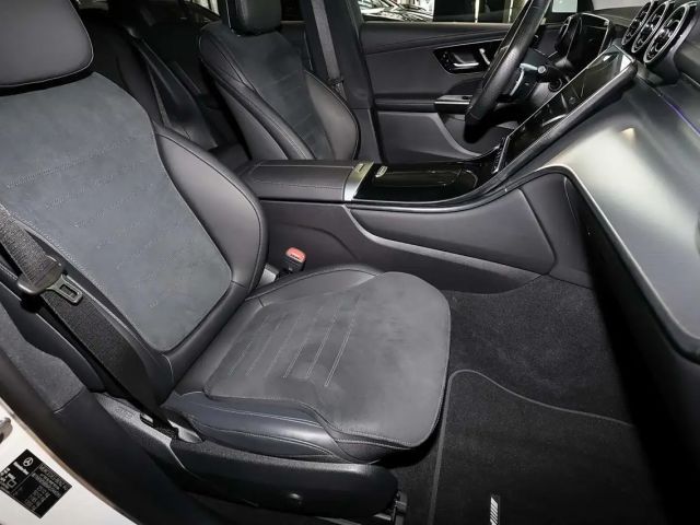 Mercedes-Benz GLC 200 4MATIC AMG Line