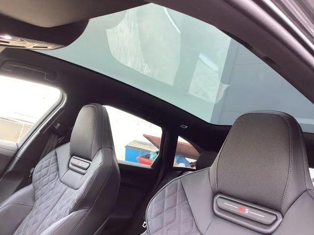 Audi S5 Avant Quattro S-Tronic