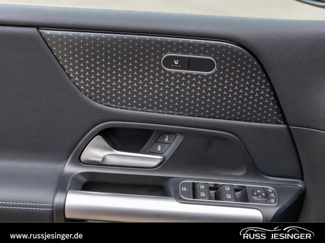 Mercedes-Benz B 180 Progressive Sedan