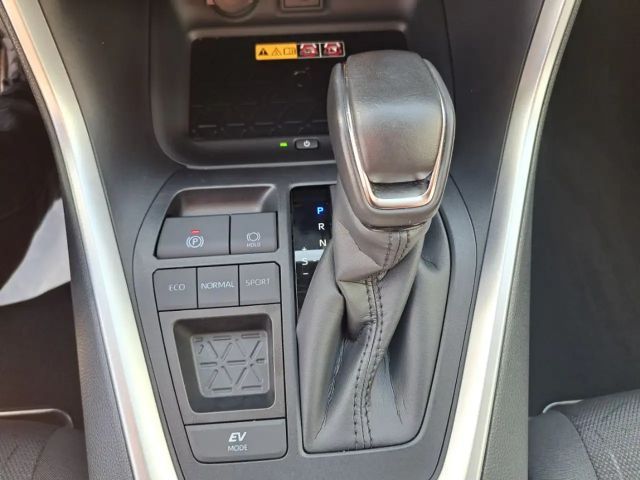 Toyota RAV4 4x2 Hybride Team D