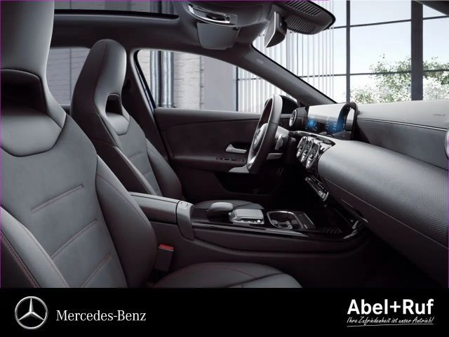 Mercedes-Benz A 250 A 250 e AMG Line