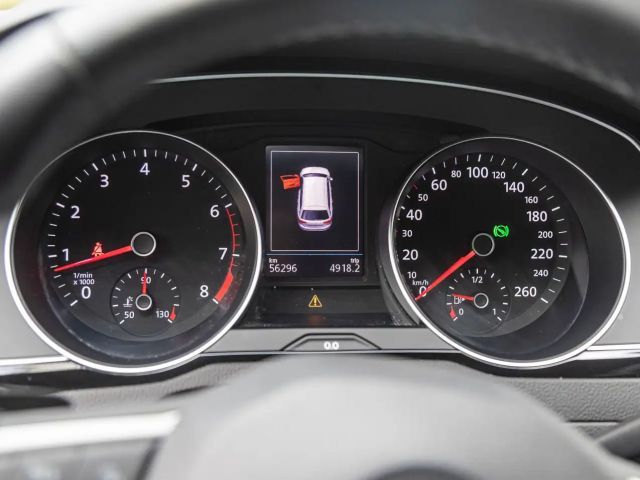 Volkswagen Passat 1.5 TSI Business DSG Variant