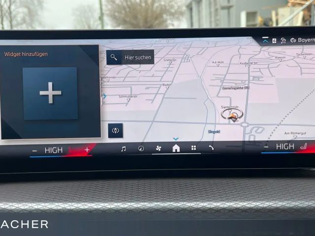 BMW 320 320i M-Sport Sedan xDrive