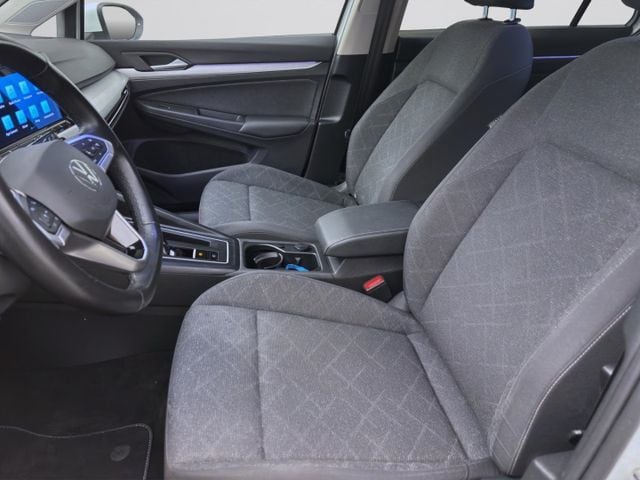 Volkswagen Golf 2.0 TDI DSG Life Variant