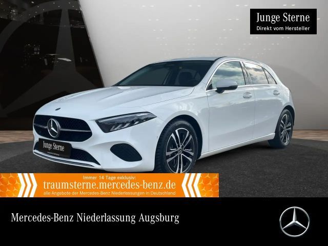 Mercedes-Benz A 220 4MATIC Progressive