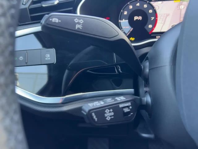 Audi Q3 35 TFSI S-Tronic