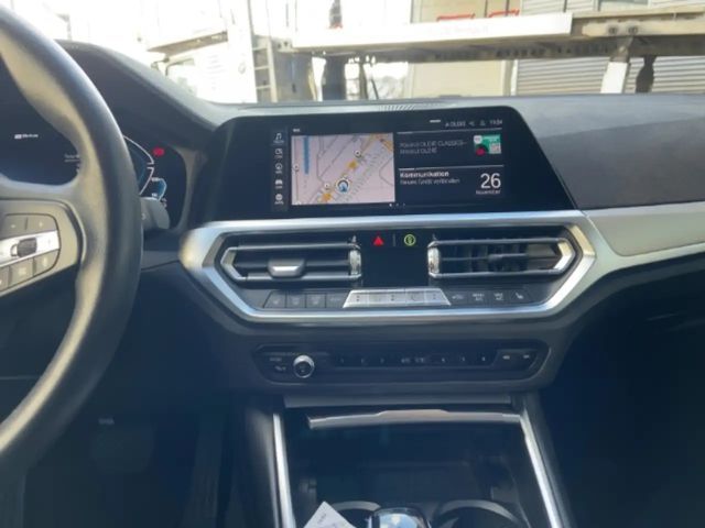 BMW 320 320e Touring xDrive