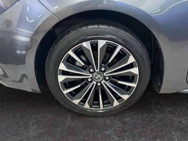 Toyota Corolla Hybride Team D