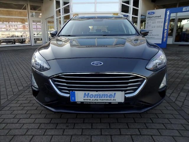 Ford Focus Cool & Connect