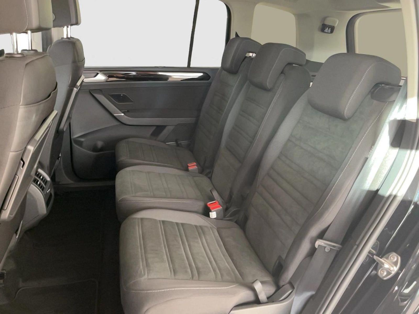 Volkswagen Touran 1.5 TSI DSG Highline