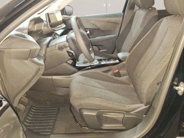 Peugeot 208 Executive