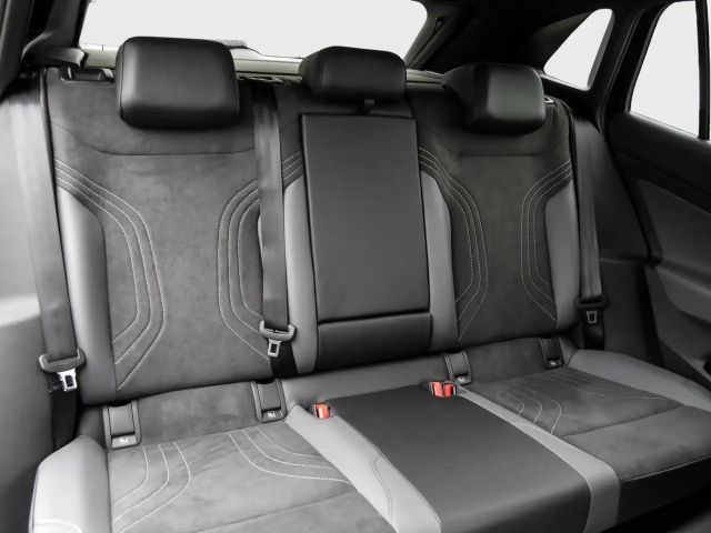 Volkswagen ID.4 IQ.Drive Performance Pro