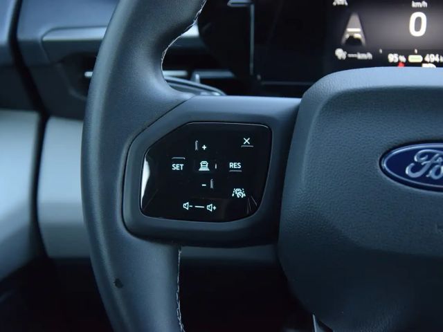 Ford Explorer EV RWD