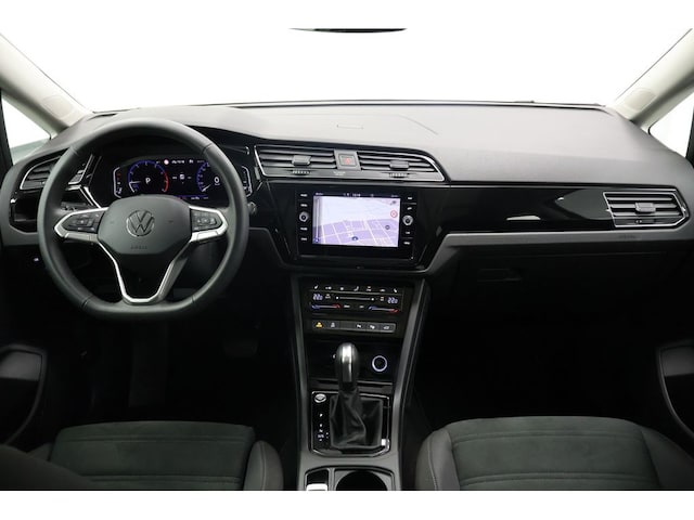 Volkswagen Touran 1.5 TSI DSG R-Line