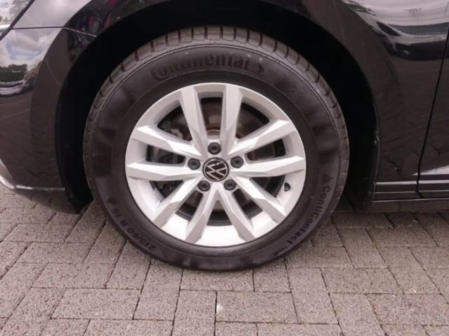 Volkswagen Passat 1.5 TSI Business DSG Variant