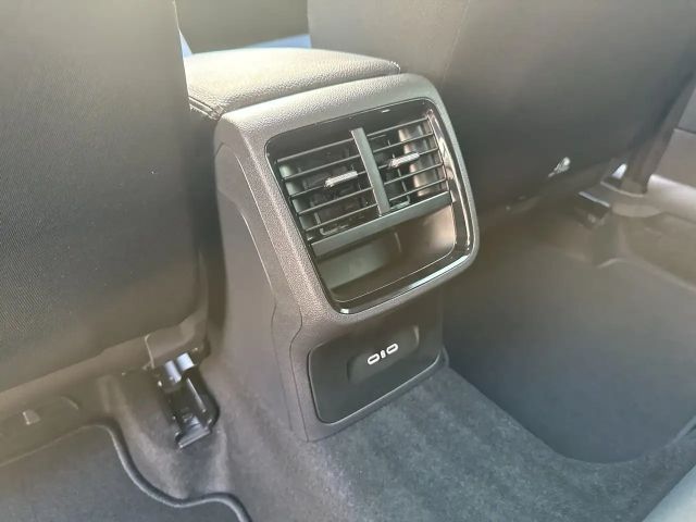 Skoda Octavia Essence TSI