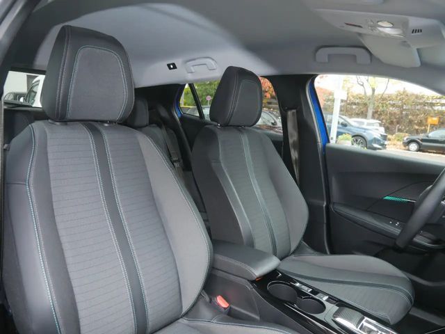 Peugeot E-2008 Allure Pack