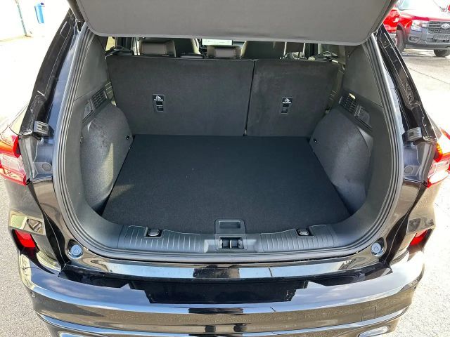 Ford Kuga Hybrid ST Line X