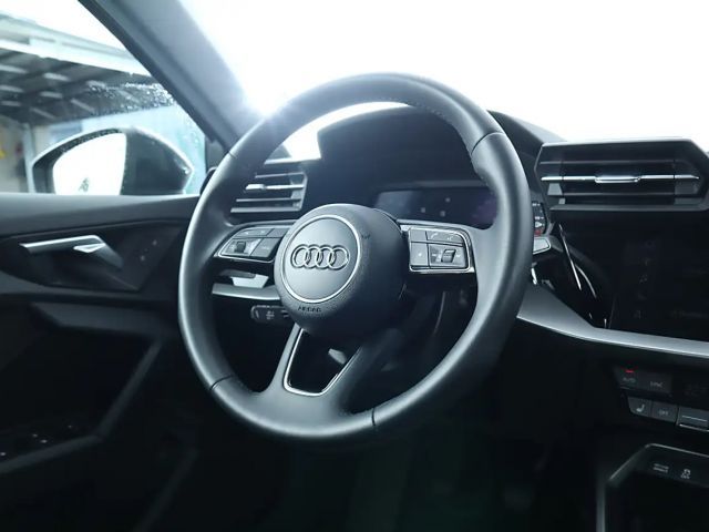 Audi A3 30 TFSI Sedan