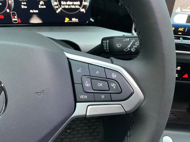 Volkswagen Golf Rabbit TSI