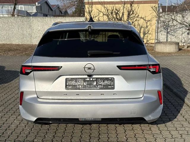 Opel Astra Elegance Sports Tourer
