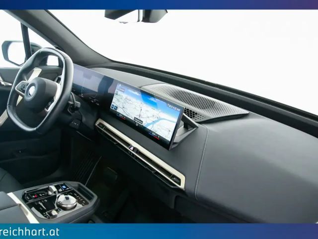 BMW iX xDrive40