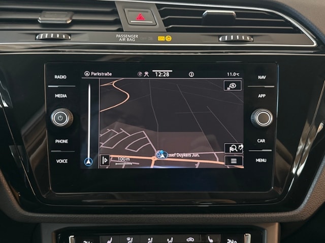 Volkswagen Touran 1.5 TSI R-Line