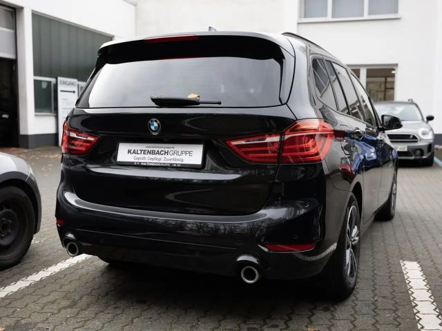 BMW 218 218d Gran Tourer Sport Line