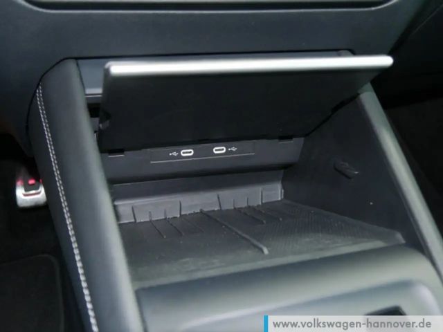 Volkswagen Tiguan 1.5 eTSI DSG IQ.Drive