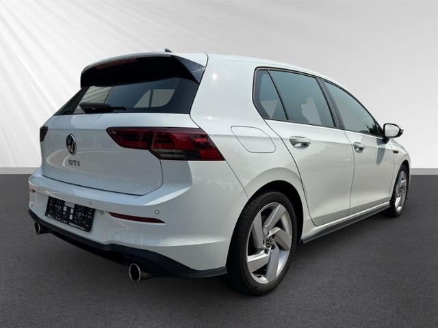 Volkswagen Golf 2.0 TSI Golf VIII