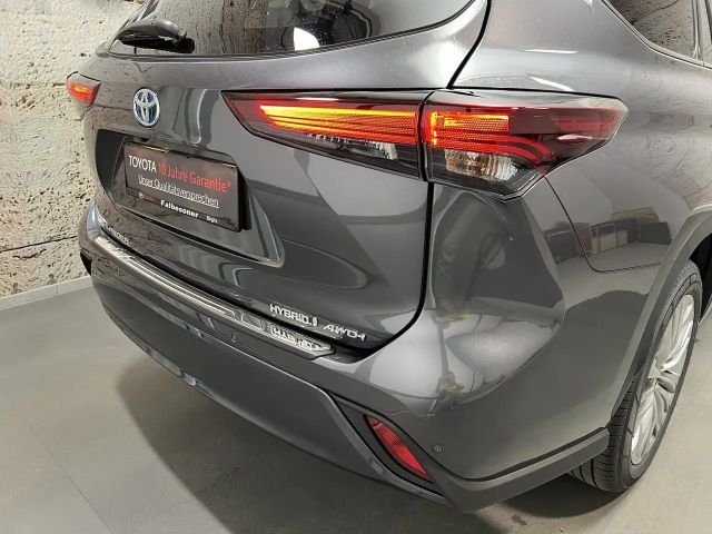 Toyota Highlander Hybride Style