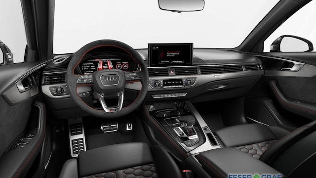 Audi RS4 Avant Quattro