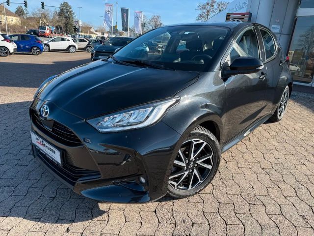 Toyota Yaris Hybride Team D