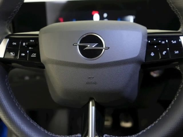 Opel Astra Sports Tourer Ultimate