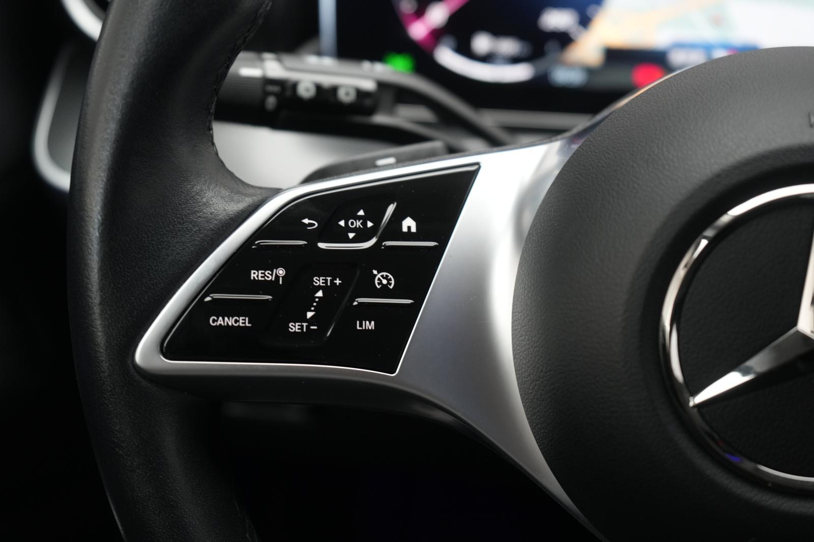 Mercedes-Benz C 220 AVANTGARDE C 220 d Estate