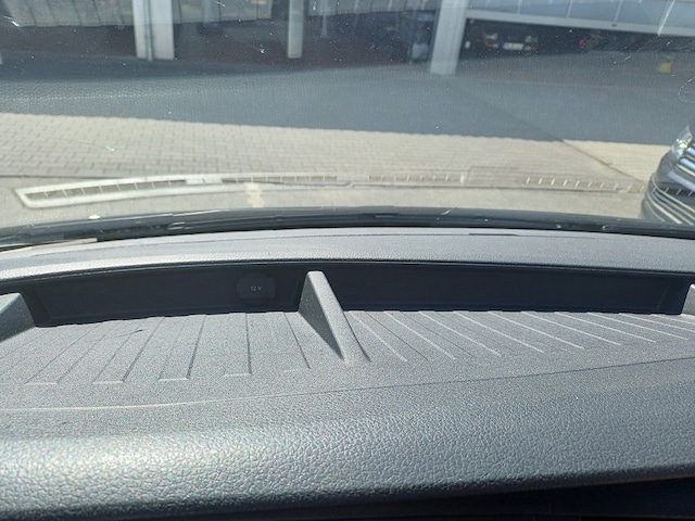 Volkswagen Caravelle DSG T6