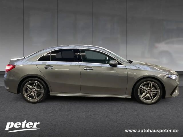 Mercedes-Benz A 200 AMG Line